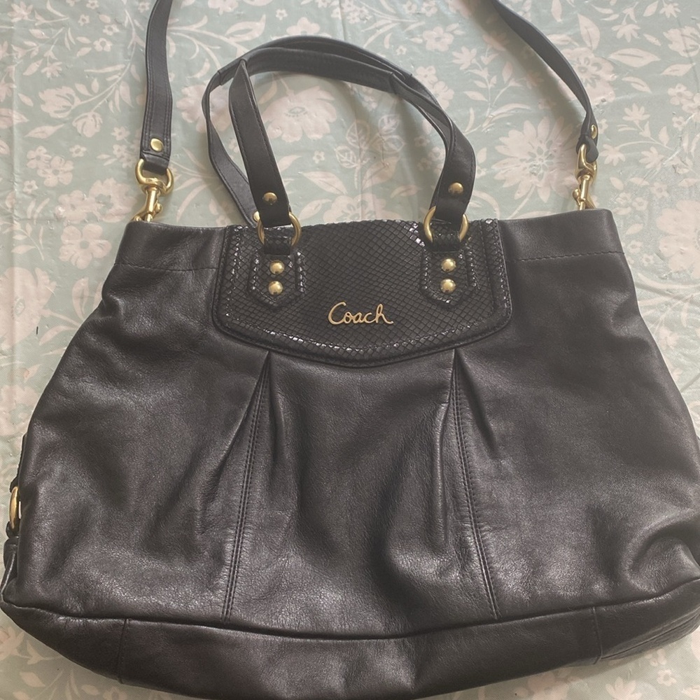 Authentic Coach Ashley Python. Excellent condition - Picture 2 of 13